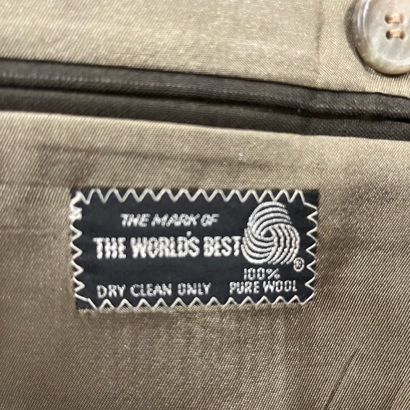 Olive Green Suit (Giorgio Paolo) - Picture 9 of 10